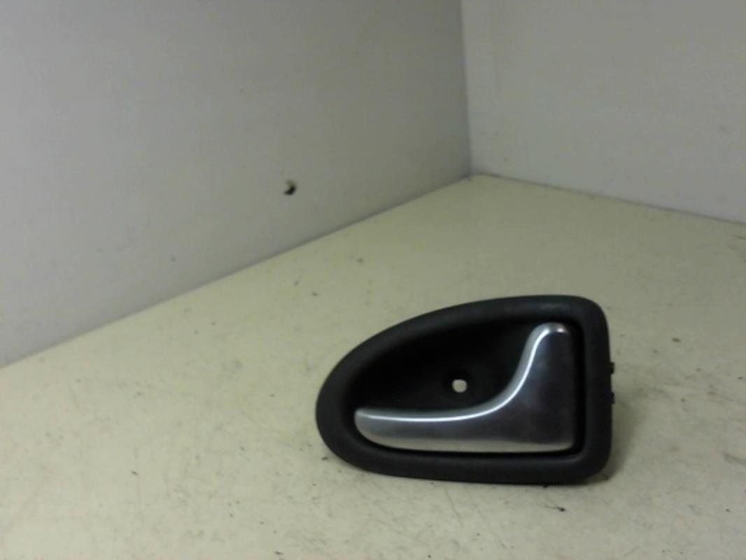 Maniglia interna posteriore destra RENAULT SCENIC 1 PHASE 2 Diésel - 1