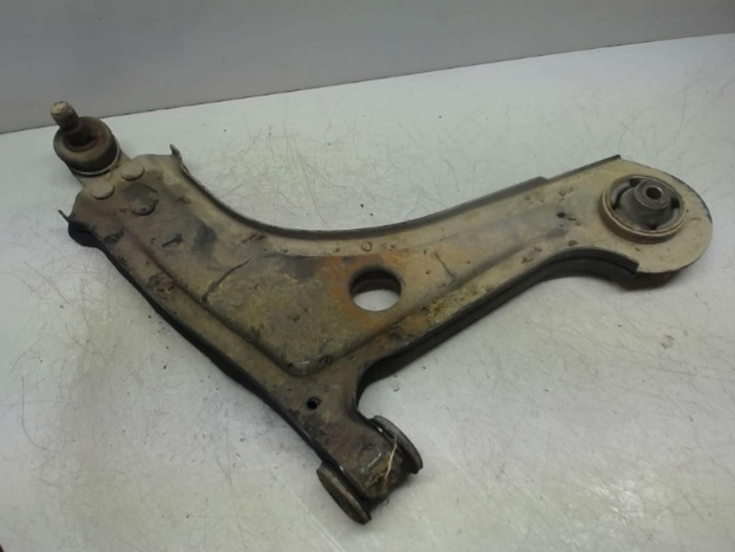 Triangle avant droit CHEVROLET NUBIRA BREAK Diesel - 1