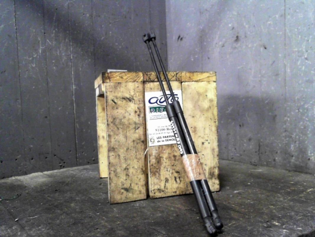 Verin de coffre MAZDA 3 1 PHASE 2 Diesel - 1