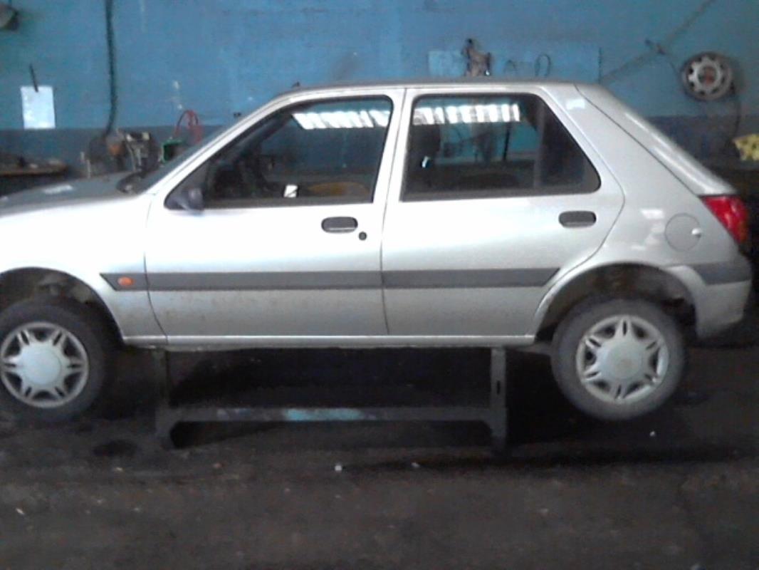 Capot FORD FIESTA 4 PHASE 2 Essence - 1