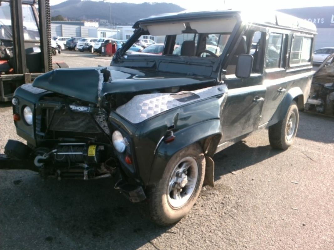 Image Feu arriere secondaire gauche (feux) - LAND ROVER DEFENDER 1