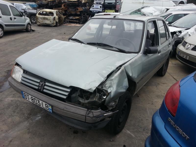 Calandre PEUGEOT 205 PHASE 2 Essence - 1
