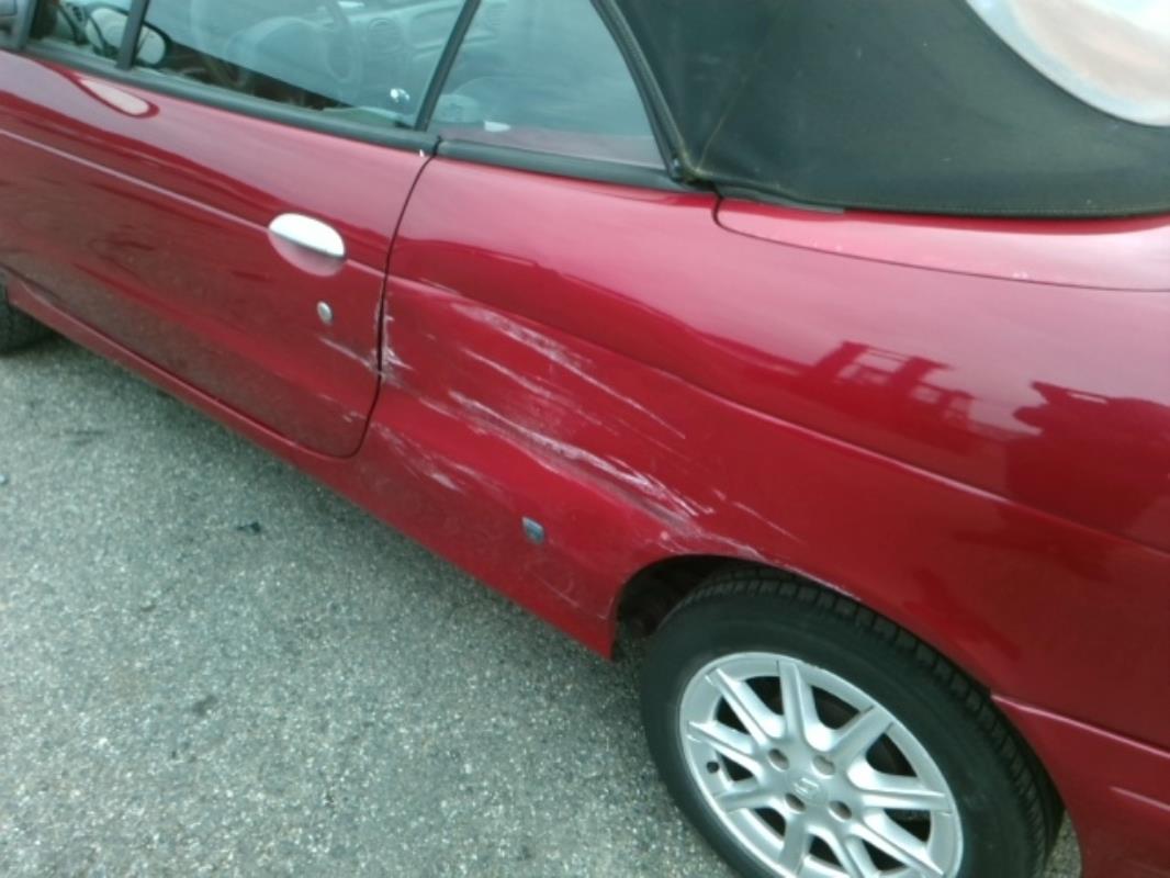Image Cache capote - RENAULT MEGANE 1