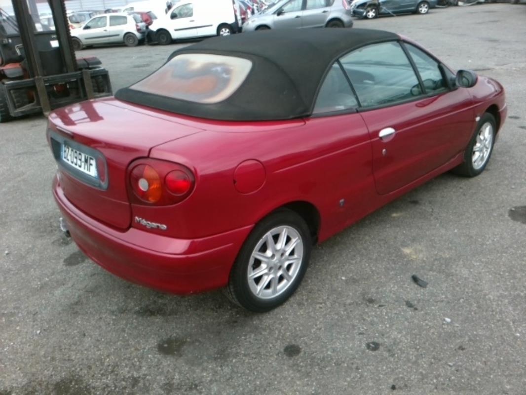Image Cache capote - RENAULT MEGANE 1