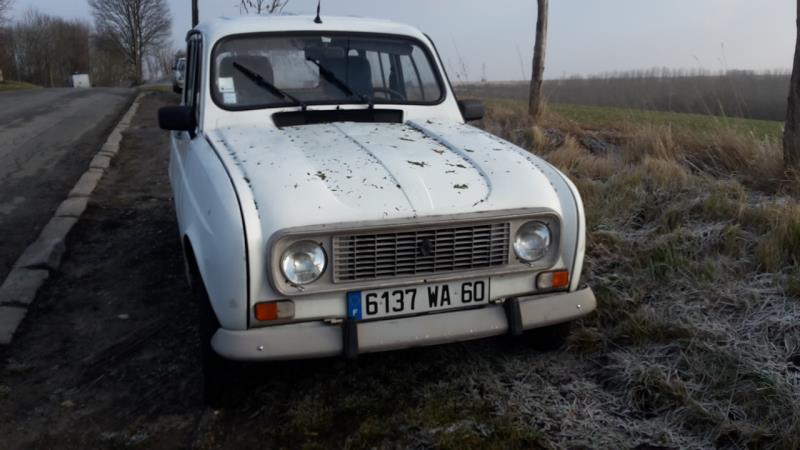 Calandre RENAULT R4 FOURGONNETTE Essence - 1
