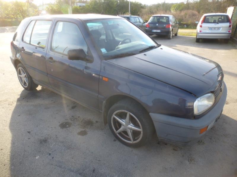 Image Feu arriere principal gauche (feux) - VOLKSWAGEN GOLF 3