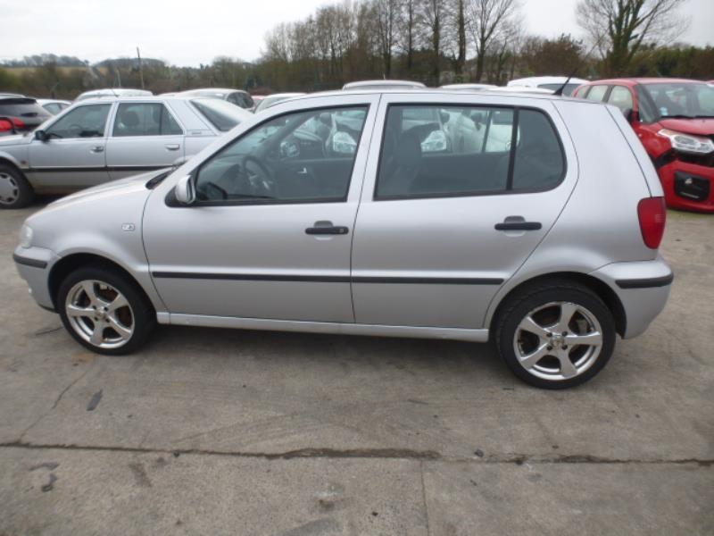 Image Feu arriere principal droit (feux) - VOLKSWAGEN POLO 3