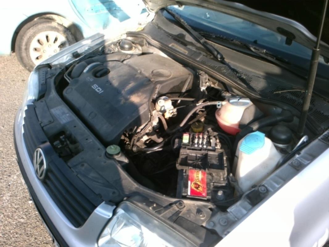 Image Moteur essuie glace arriere - VOLKSWAGEN POLO 3