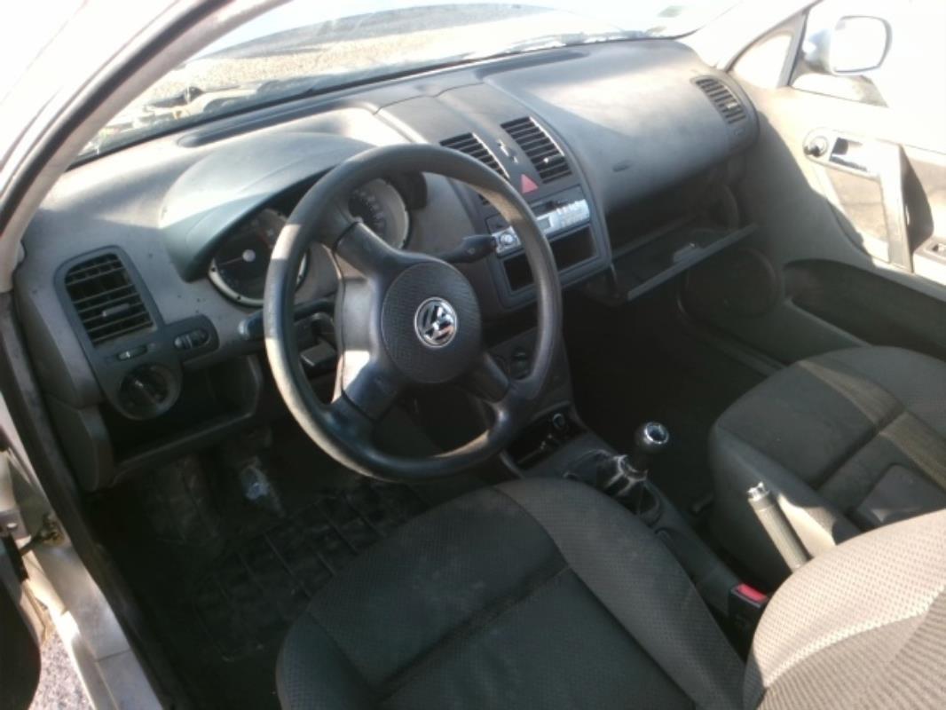 Image Moteur essuie glace arriere - VOLKSWAGEN POLO 3