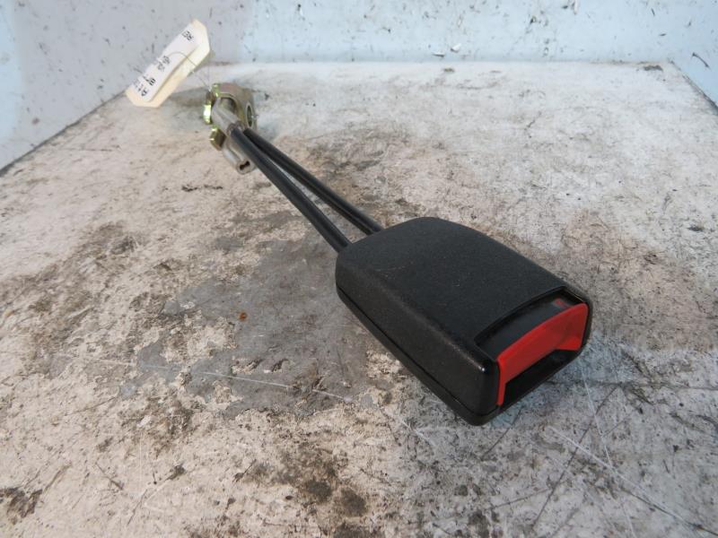Aggancio cintura sicurezza posteriore sinistro VOLKSWAGEN NEW BEETLE 1 PHASE 1 Gasolina - 1