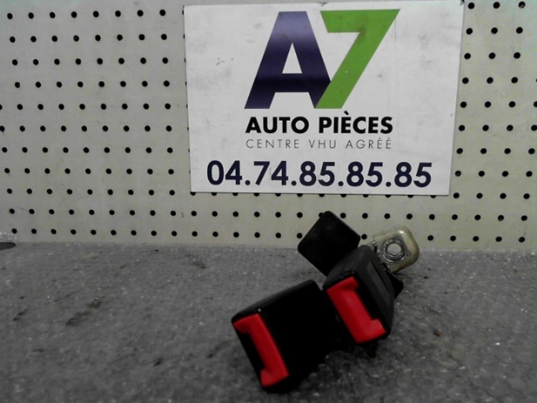 Aggancio cintura sicurezza posteriore sinistro VOLKSWAGEN PASSAT 4 PHASE 2 BREAK Diésel - 1