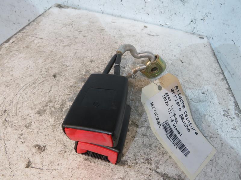 Aggancio cintura sicurezza posteriore sinistro SEAT IBIZA 3 PHASE 1 Diésel - 1