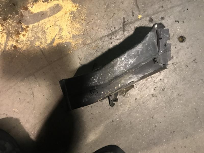 Conduite d'air BMW SERIE 5 E39  - 1