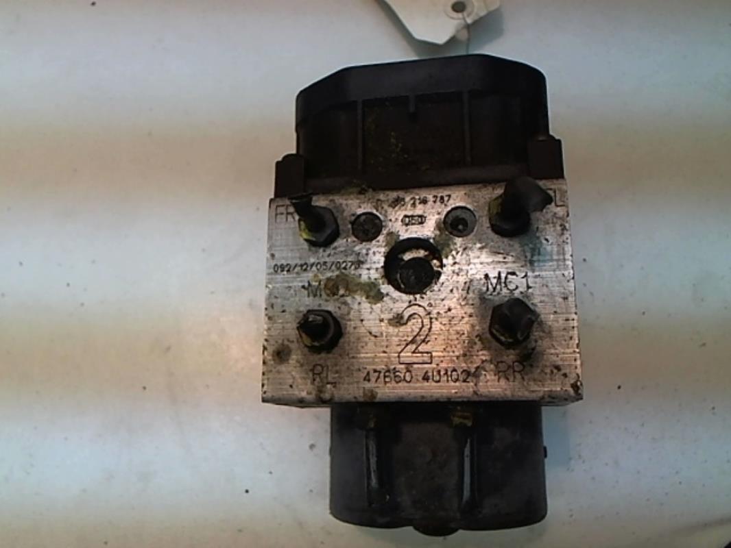Blocco ABS (antibloccaggio freni) NISSAN ALMERA 2  - 1