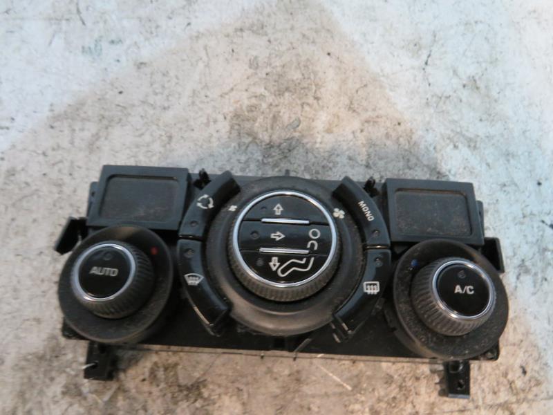 Commande chauffage CITROEN C3 PICASSO PHASE 1 Diesel - 1