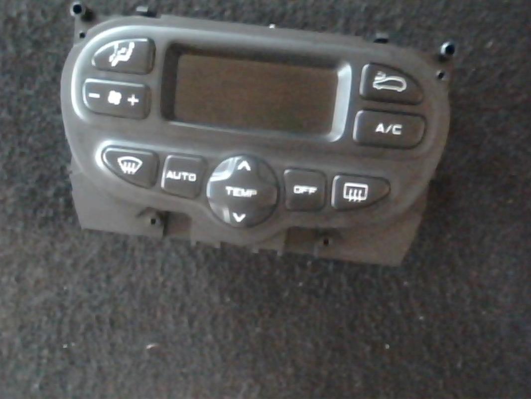 Commande chauffage PEUGEOT 206 PHASE 1 BREAK Diesel - 1