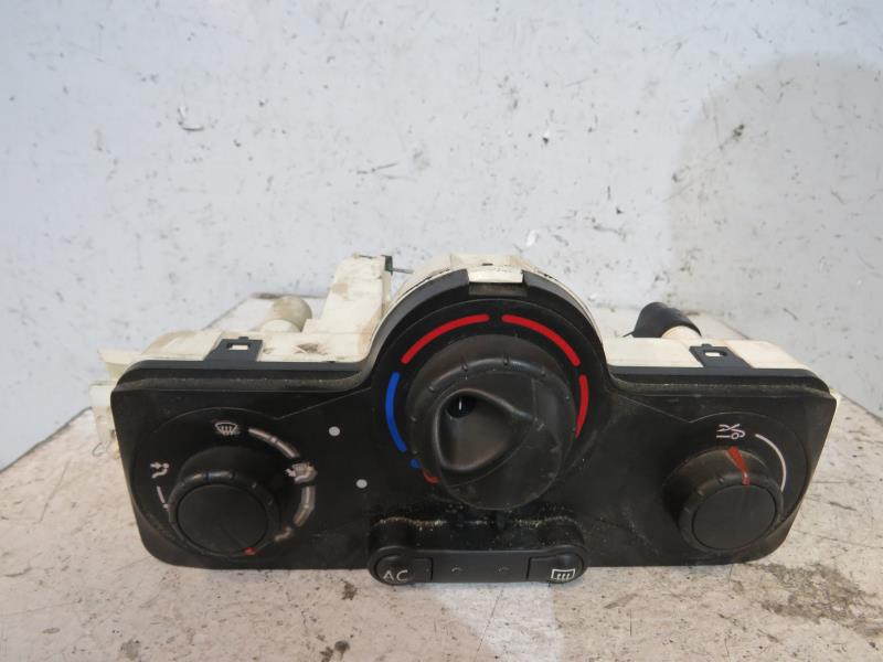 Commande chauffage RENAULT MODUS PHASE 1 Diesel - 1