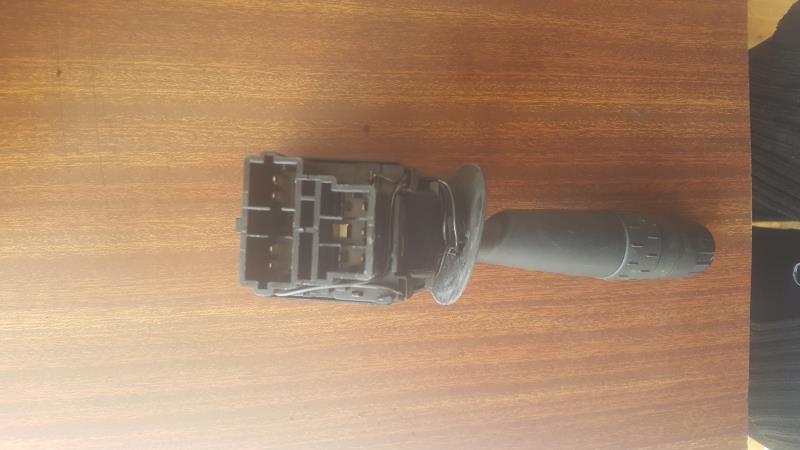 Commodo phare PEUGEOT 406 COUPE Essence - 1