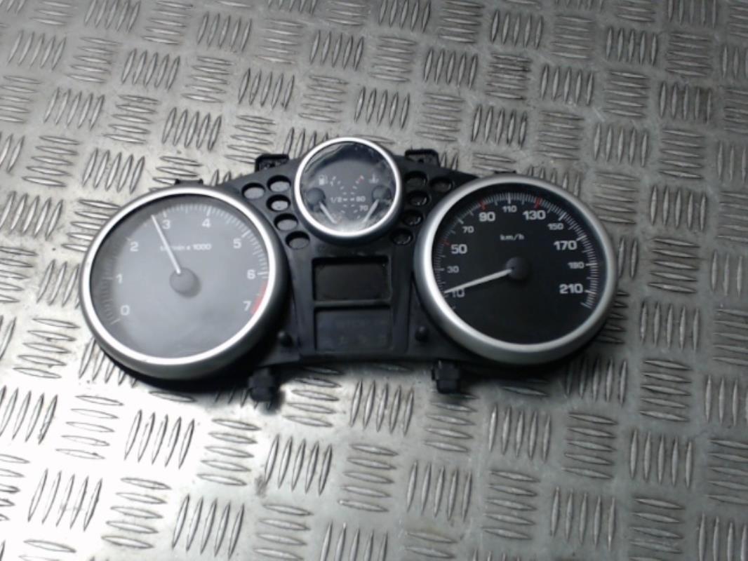 Tachimetro PEUGEOT 206+ Gasolina - 1