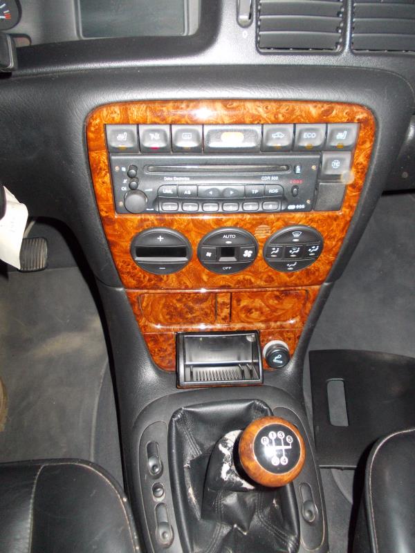 Console central (interieur plastique) OPEL VECTRA B PHASE 1 Essence - 1