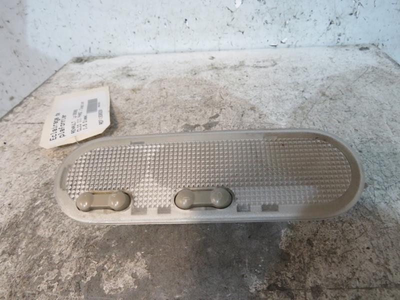 Eclairage de plafonnier RENAULT CLIO 3 PHASE 1 Diesel - 1