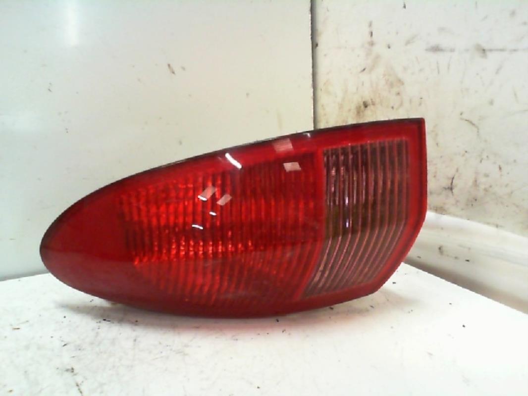 Fanale posteriore principale destro (luci) ALFA ROMEO 147 PHASE 2 Diésel - 1