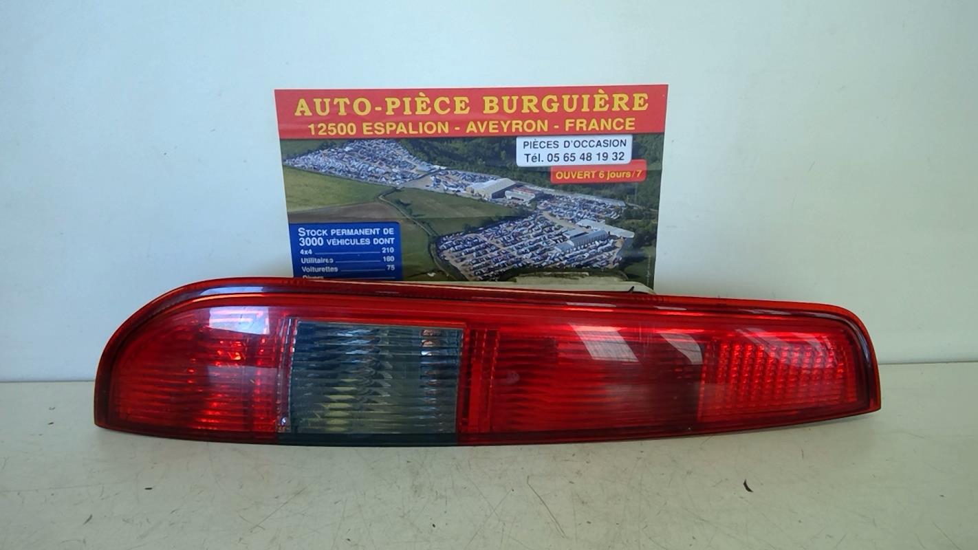 Fanale posteriore principale sinistro (luci) FORD FOCUS 2 PHASE 1 BREAK Diésel - 1