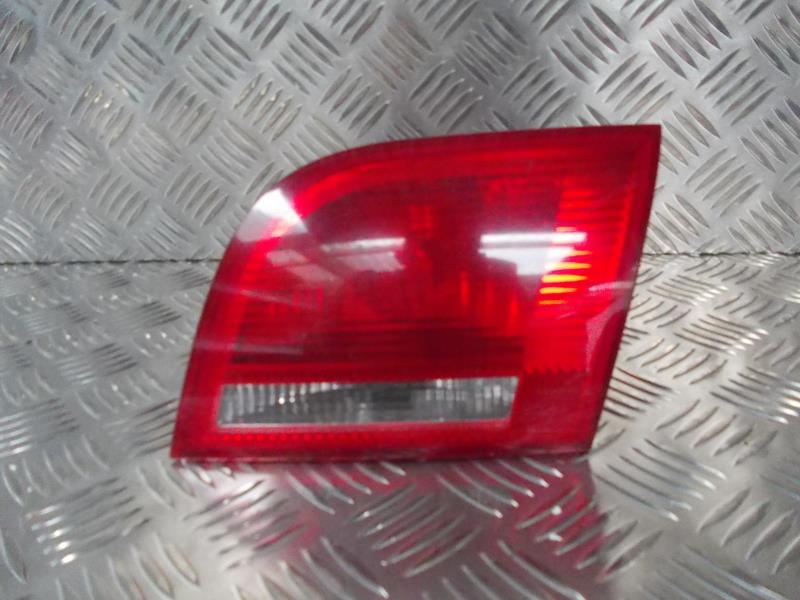 Feu arriere secondaire droit (feux) AUDI A3 2 SPORTBACK PHASE 1 Diesel - 1
