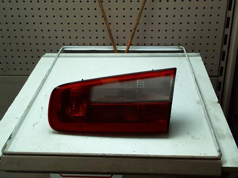 Feu arriere secondaire gauche (feux) RENAULT LAGUNA 2 PHASE 1 Diesel - 1