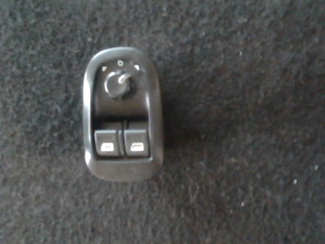 Interruttore alzacristalli PEUGEOT 206 PHASE 1 BREAK Diésel - 1