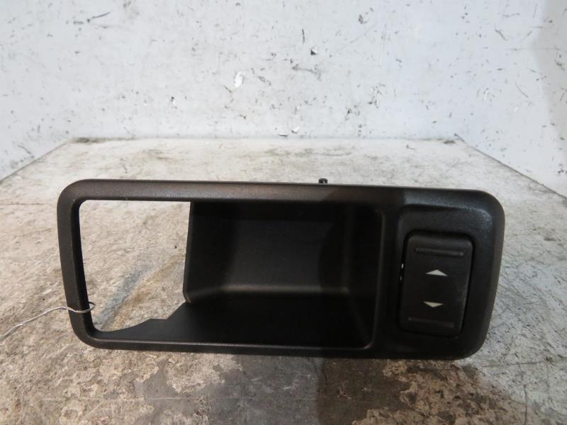 Interruttore lavacristalli posteriore destro FORD C-MAX 1 PHASE 1 Diésel - 1
