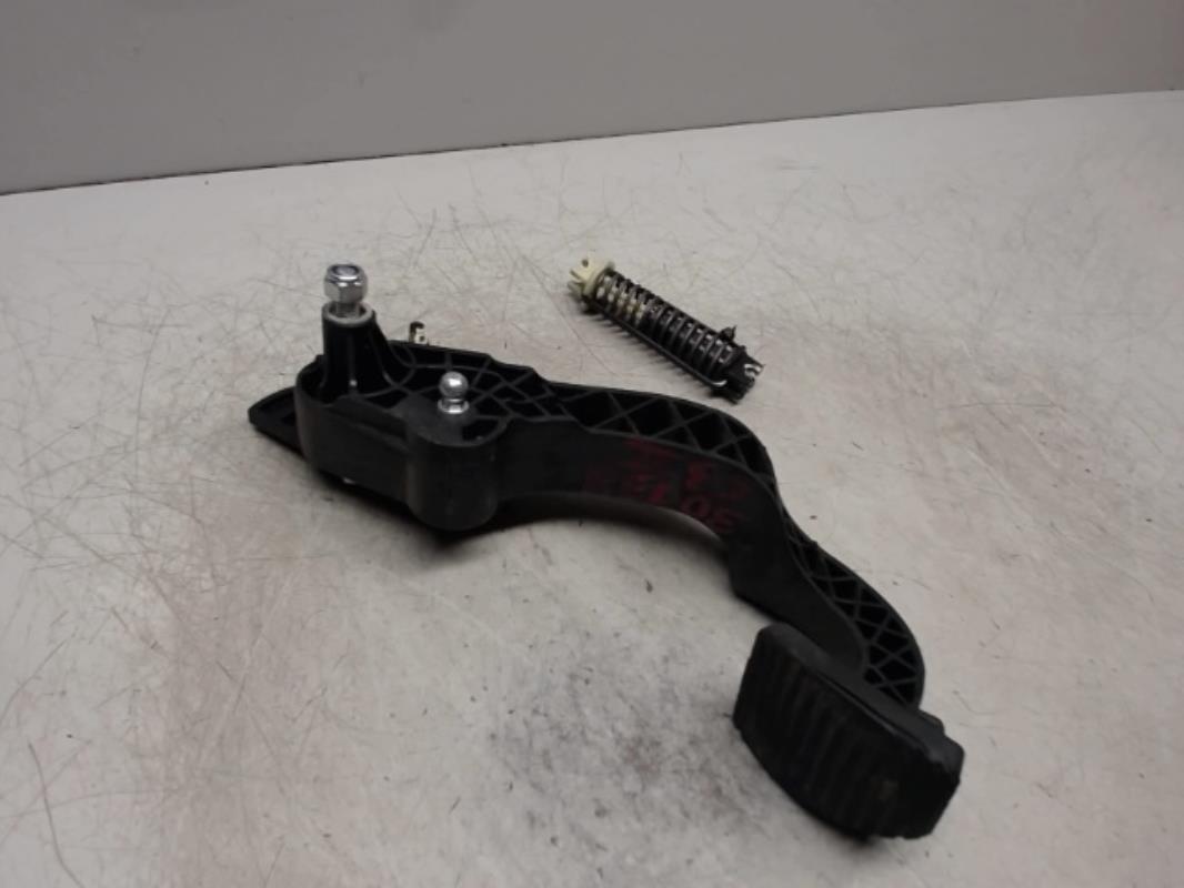 Pedale d'embrayage CITROEN C3 2 PHASE 1 Essence - 1
