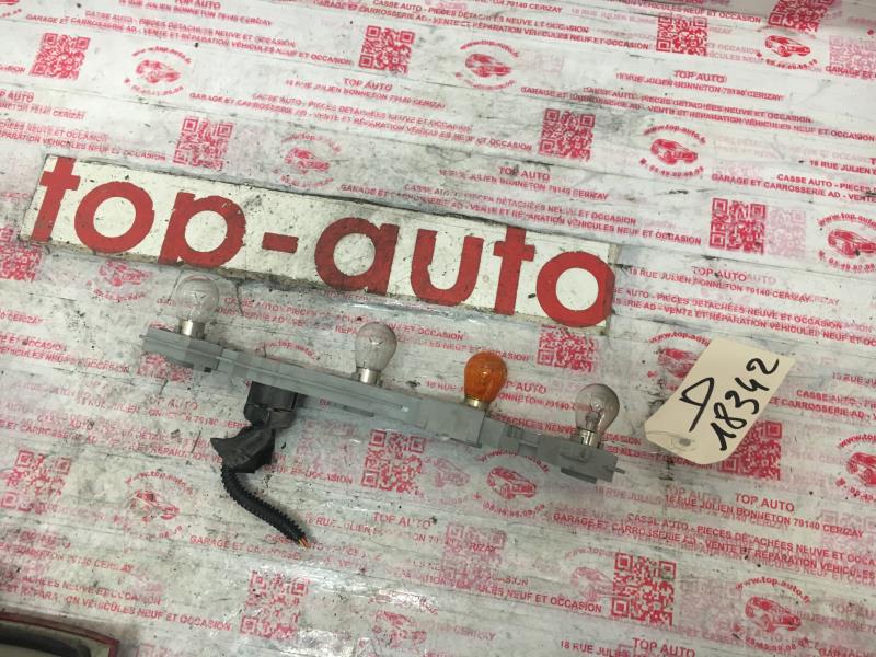 Base portalampade fanale posteriore destro FORD TRANSIT CONNECT 1 PHASE 2 Diésel - 1