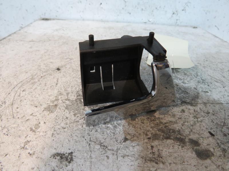 Maniglia interna posteriore destra VOLKSWAGEN POLO 3 PHASE 2 Gasolina - 1
