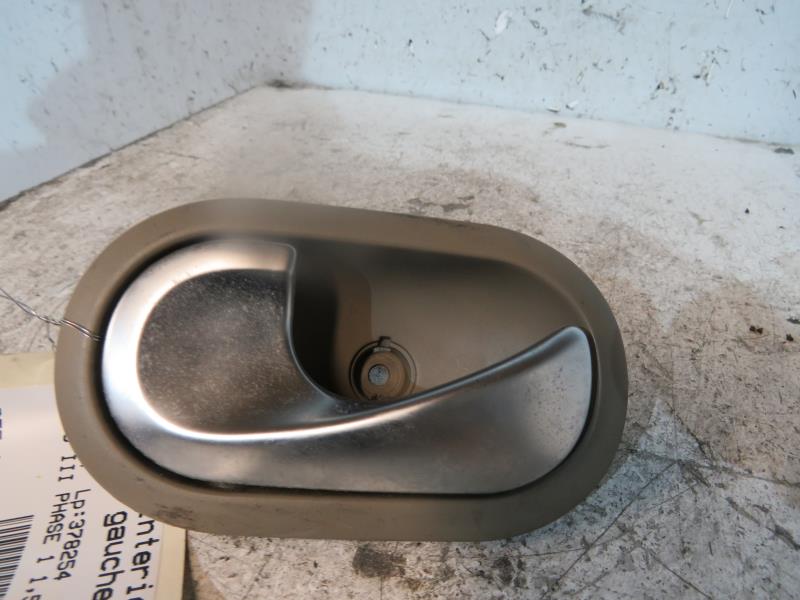 Maniglia interna posteriore sinistra RENAULT CLIO 3 PHASE 1 Diésel - 1