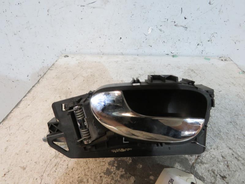 Maniglia interna anteriore sinistra PEUGEOT 307 PHASE 1 BREAK Diésel - 1