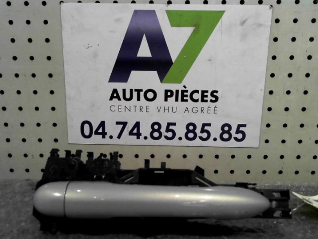Maniglia portiera posteriore sinistra RENAULT MEGANE 2 PHASE 1 Diésel - 1
