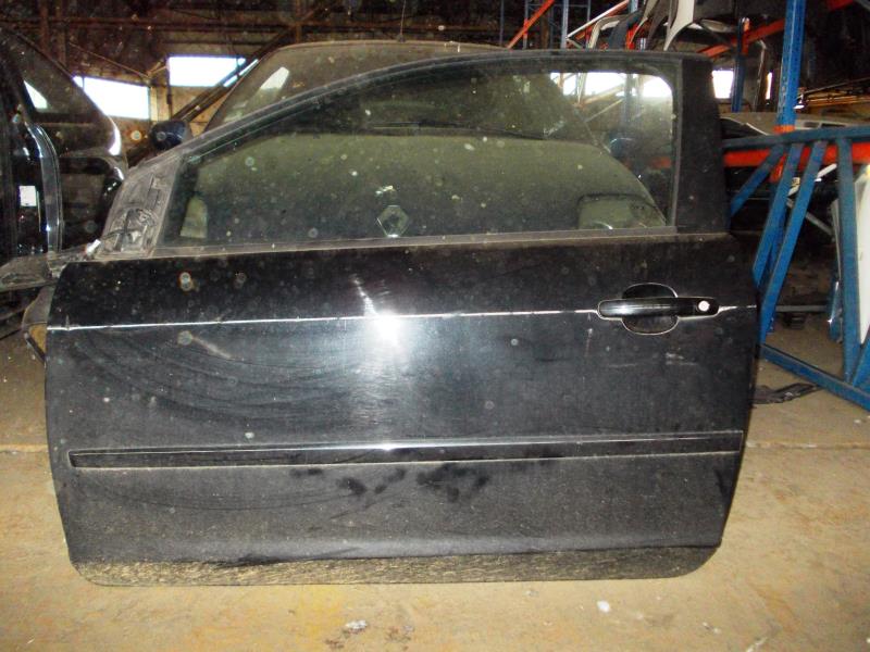 Porte avant gauche FORD FOCUS 2 PHASE 1 Diesel - 1