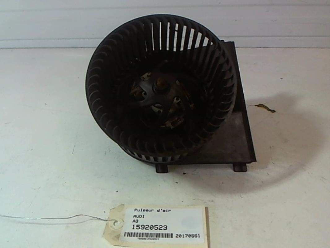 Pulseur d'air AUDI A3 1 Essence - 1