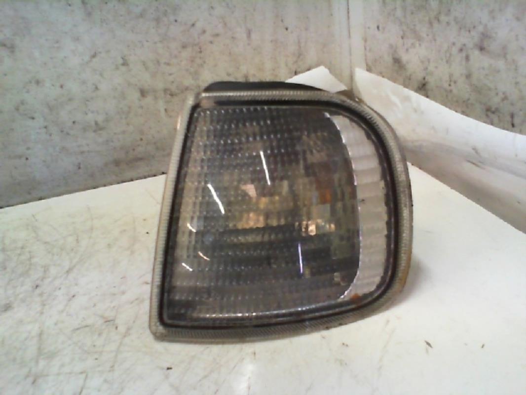 Ripetitore lampeggiante anteriore sinistro (Luci) SEAT IBIZA 2 PHASE 2 Gasolina - 1