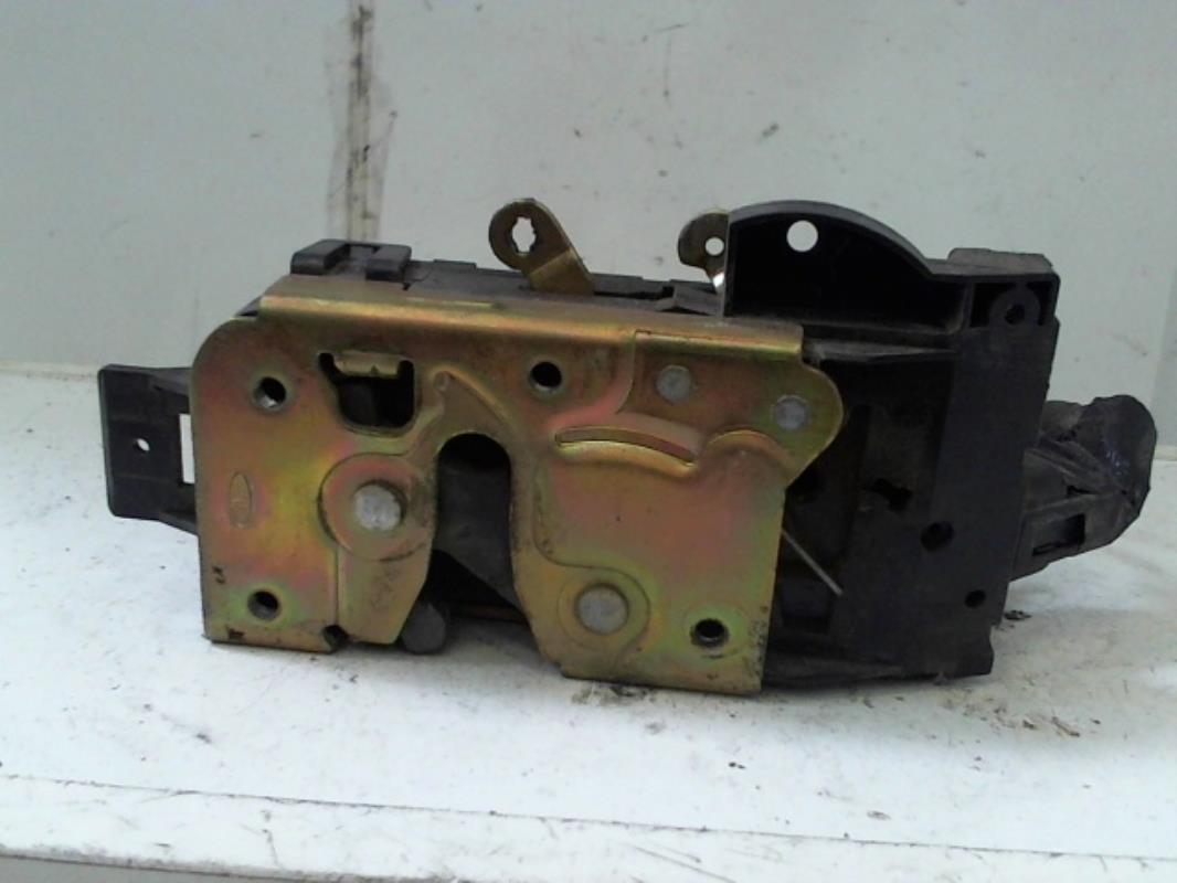 Serrure avant droit FORD FOCUS 1 Diesel - 1