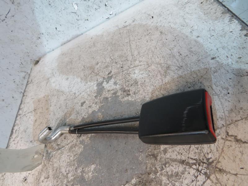 Aggancio cintura sicurezza posteriore destro SEAT LEON 1 Diésel - 1