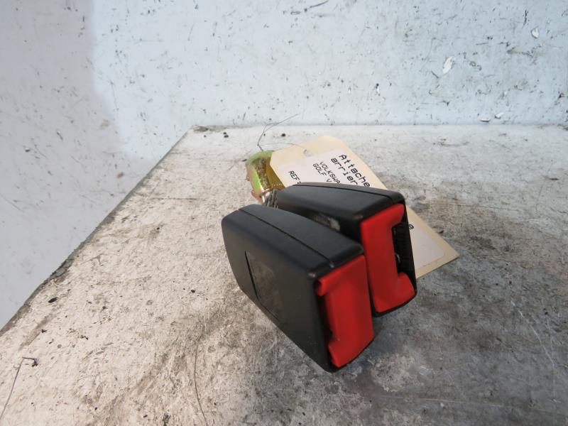 Aggancio cintura sicurezza posteriore sinistro VOLKSWAGEN GOLF 5 Diésel - 1