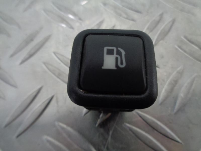 Bouton/Interrupteur VOLKSWAGEN BORA Diesel - 1