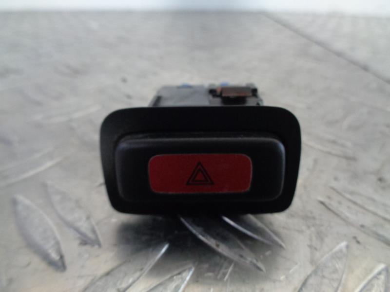Bouton de warning ROVER 45 PHASE 1 Diesel - 1