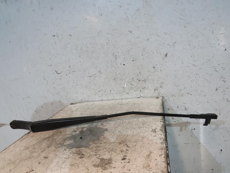 Braccio tergicristallo anteriore destro VOLKSWAGEN GOLF 5 Diésel - 1