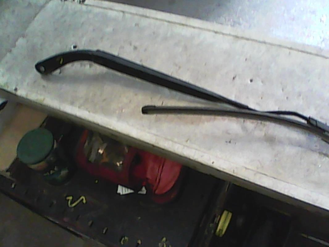 Braccio tergicristallo anteriore sinistro RENAULT GRAND SCENIC 2 PHASE 2 Diésel - 1
