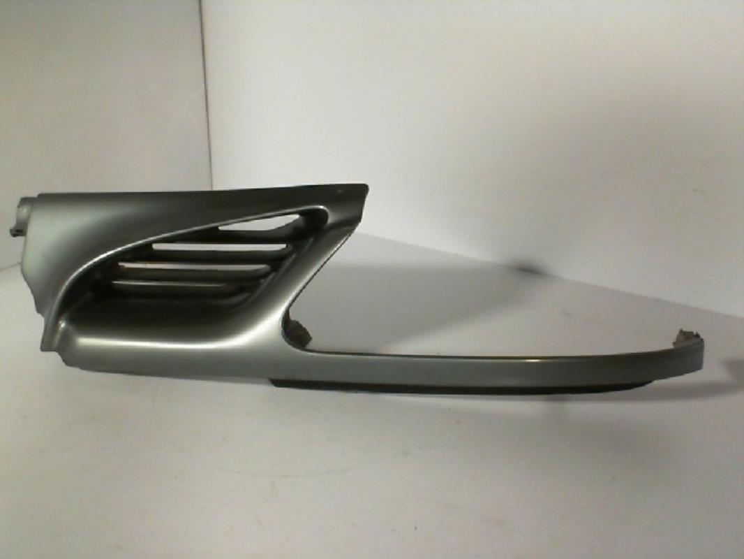 Calandre gauche RENAULT MEGANE 1 PHASE 1 Diesel - 1
