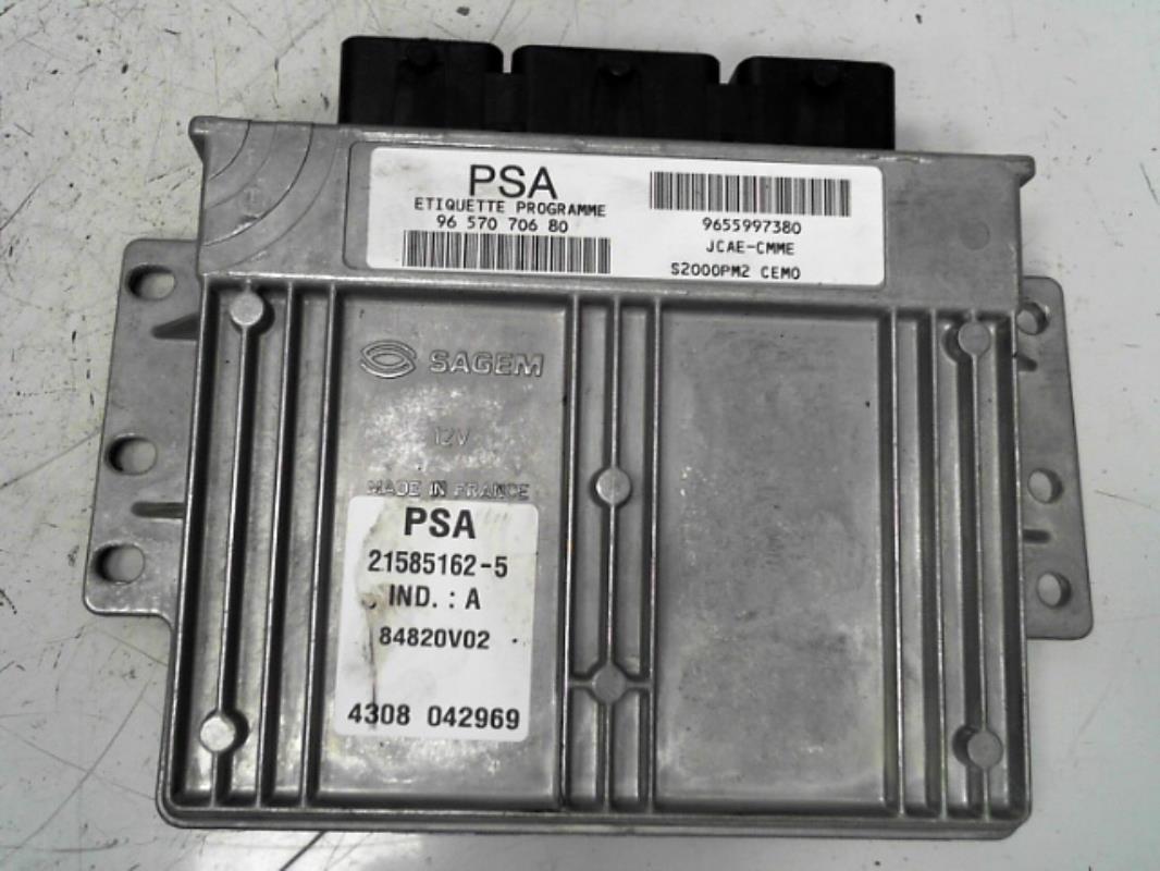 Calculateur CITROEN C5 1 PHASE 2 Essence - 1