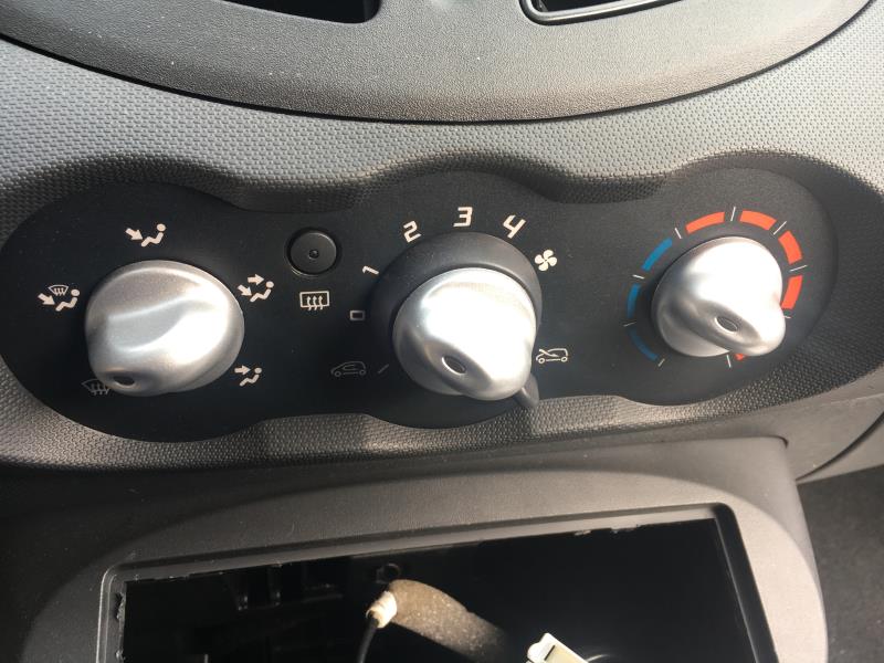 Commande chauffage RENAULT TWINGO 2 PHASE 2 Essence - 1
